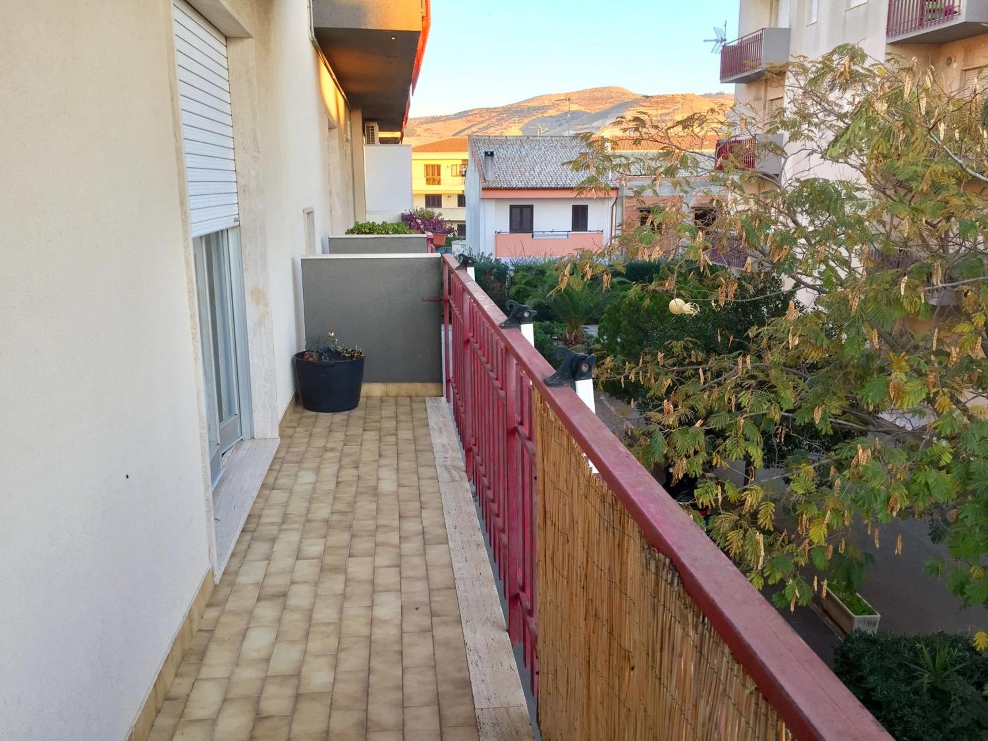 Casa Cristina Apartment Комизо Екстериор снимка
