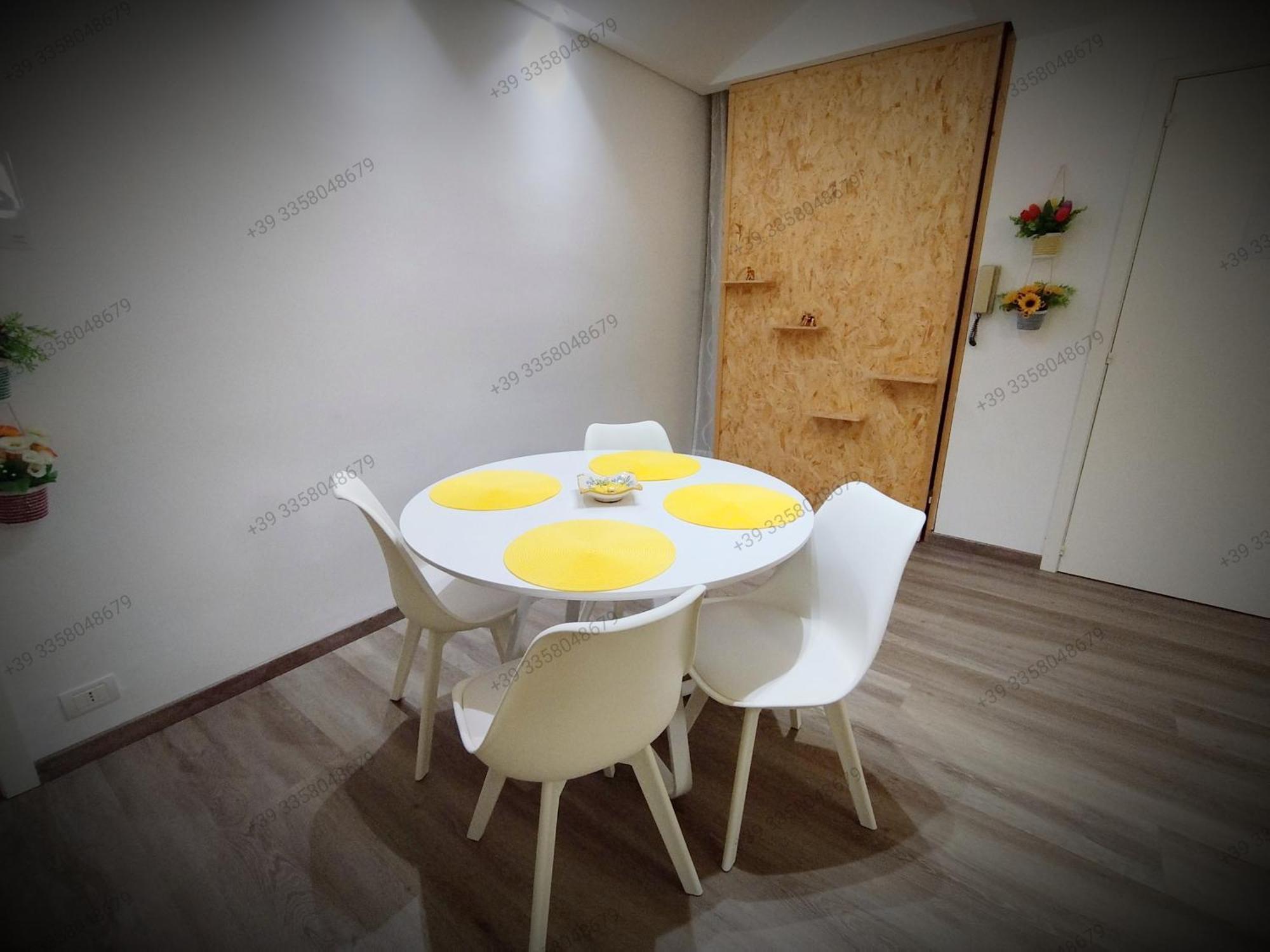 Casa Cristina Apartment Комизо Стая снимка